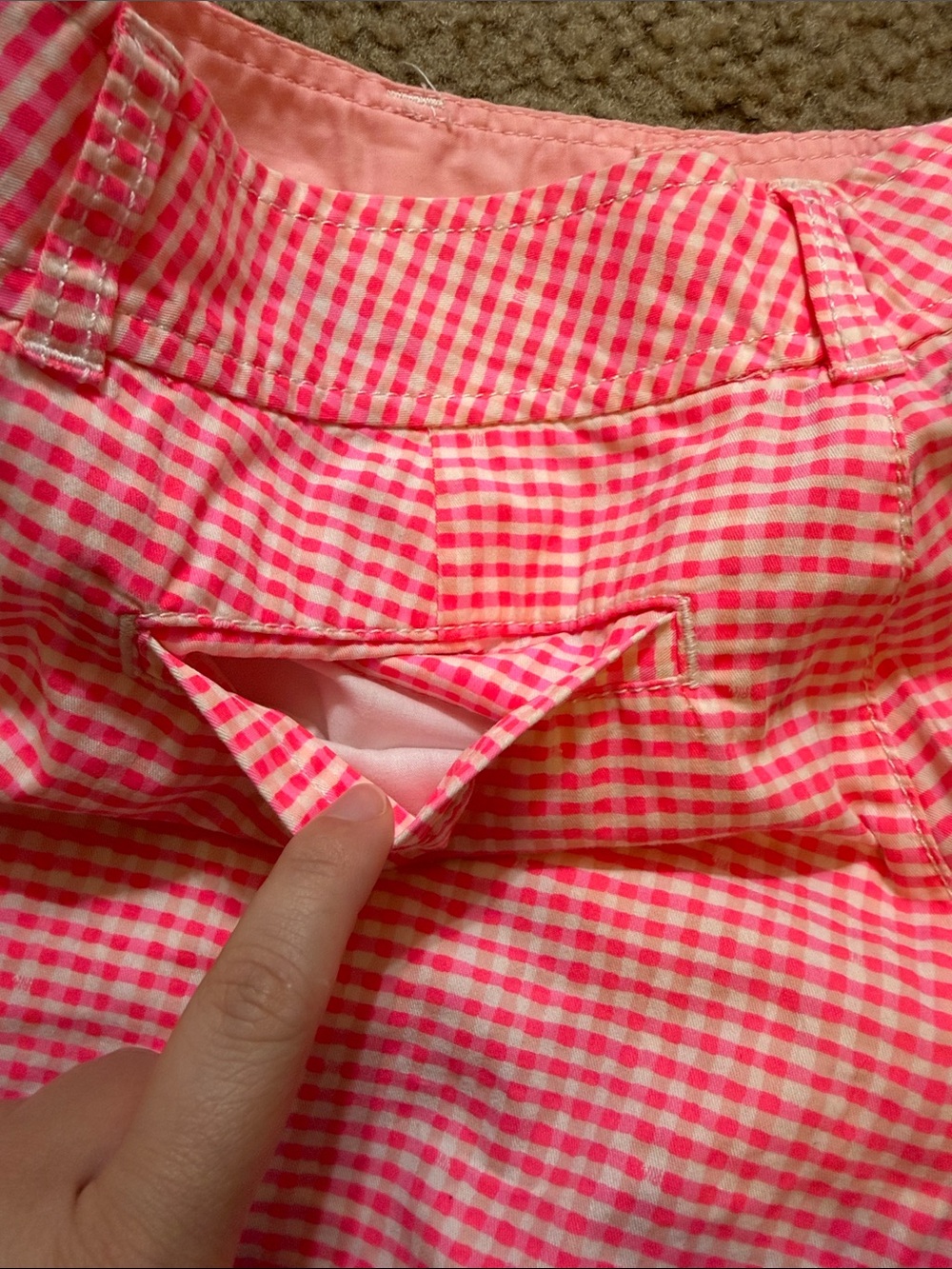 Vibrant Coral Gingham Scallop Hem Women’s Shorts - Picture 7 of 8